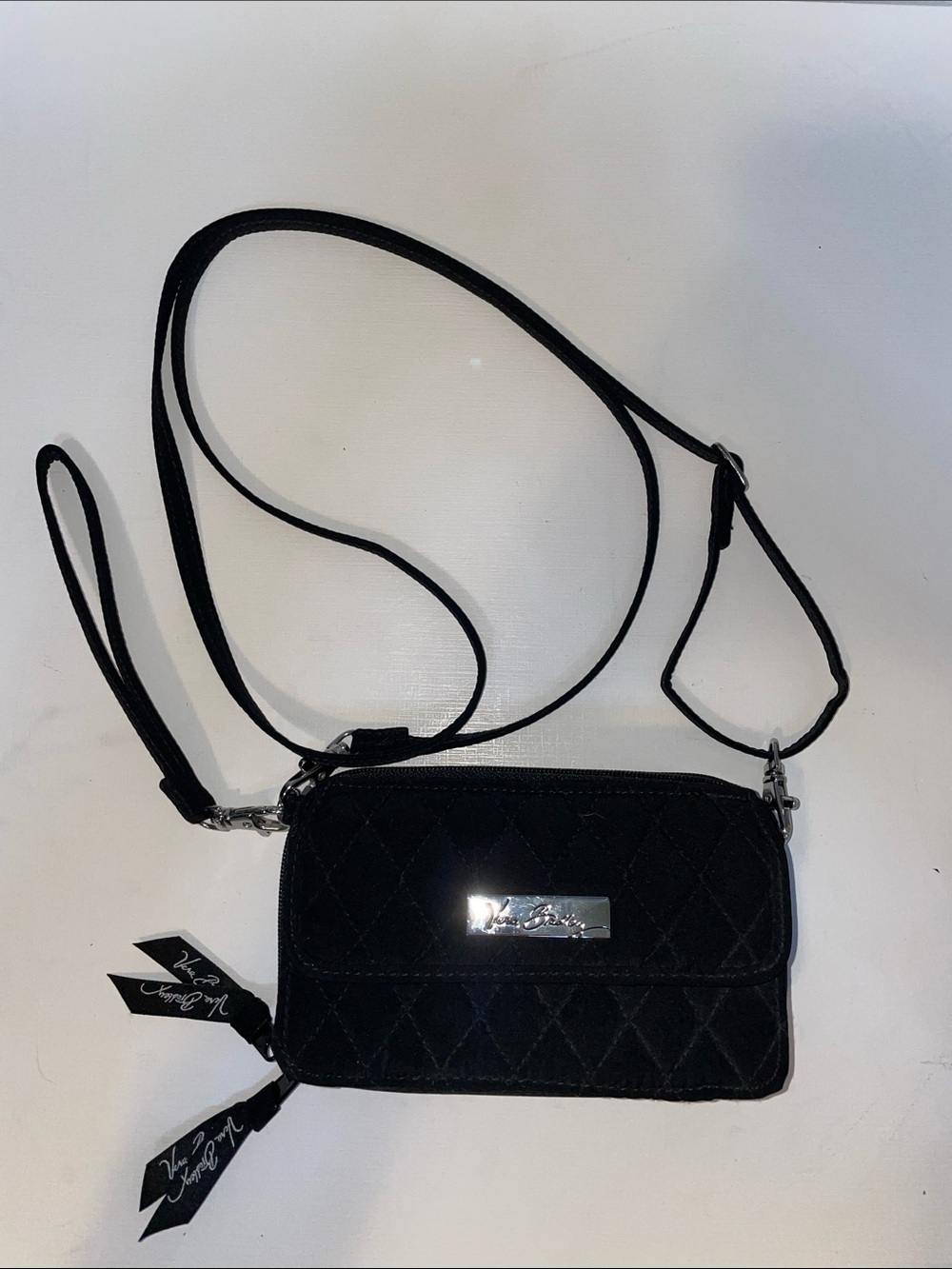 NWOT Vera Bradley Black Quilted Crossbody Bag/Wristlet